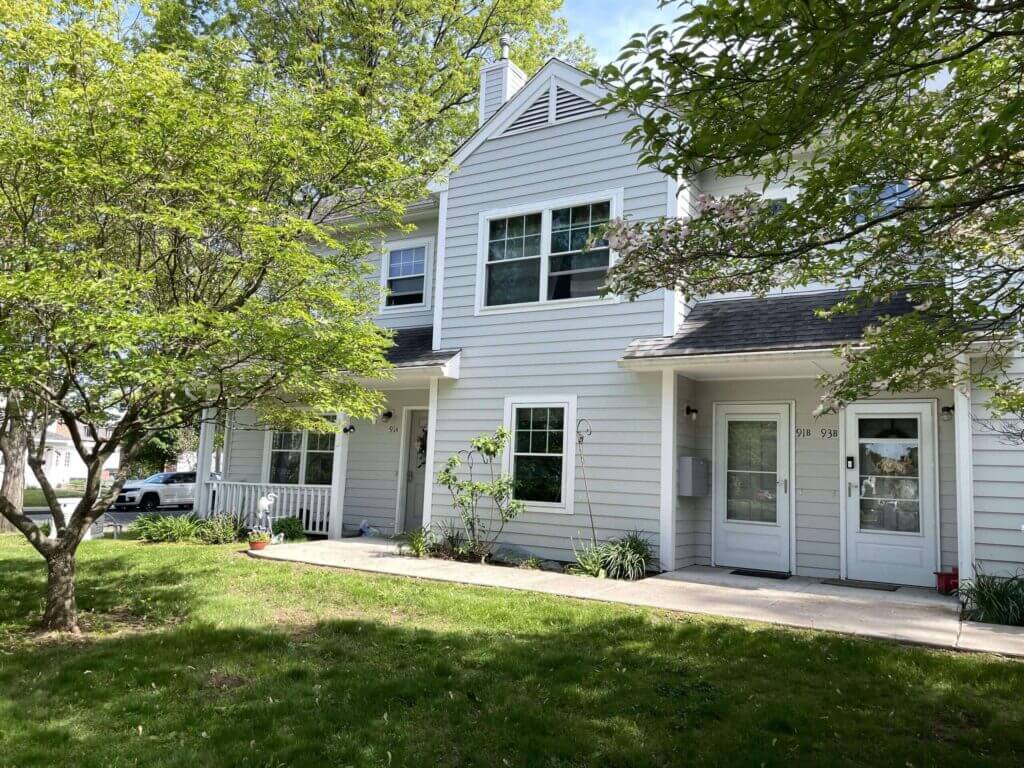 13-Dale-WH-front-zoom-scaled