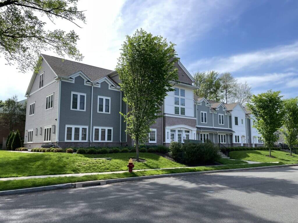 Arlington-Front-2-scaled