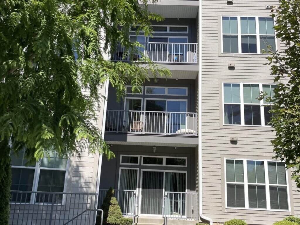 Bloomfield-Heirloom-balconies-scaled