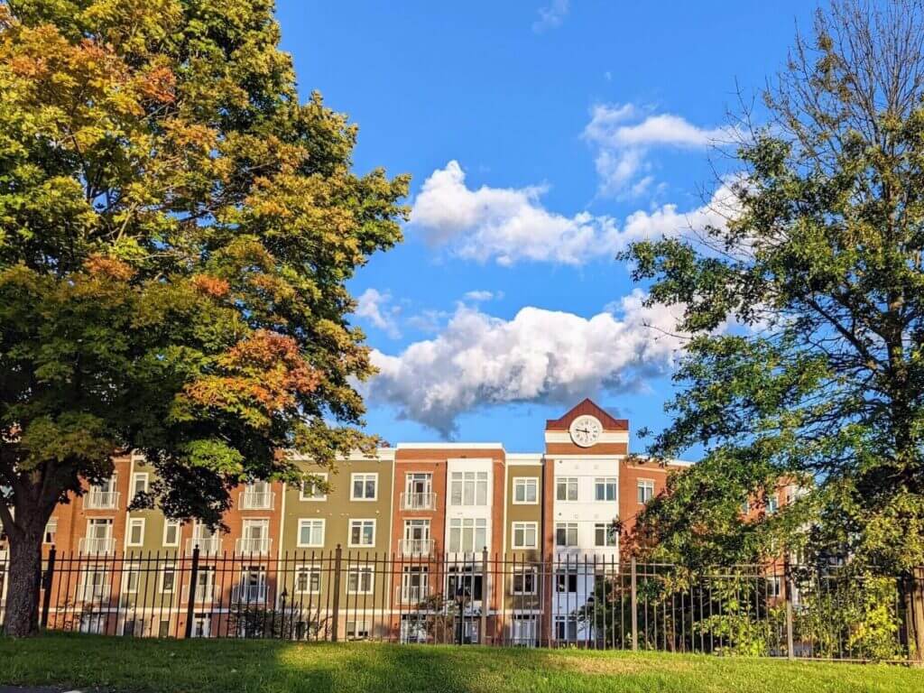 Windsor-Station-Apartments-scaled